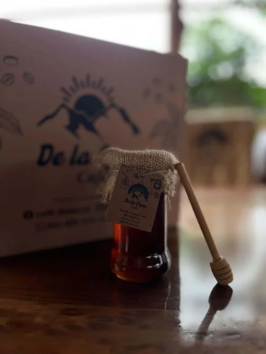 FOTO DE MIEL PEQUEÑA - Hubert De La Cruz Montoya